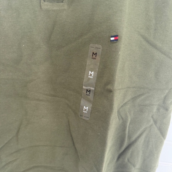 NEW Tommy Hilfiger Medium Regular Fit Stretch Polo - Picture 2 of 9